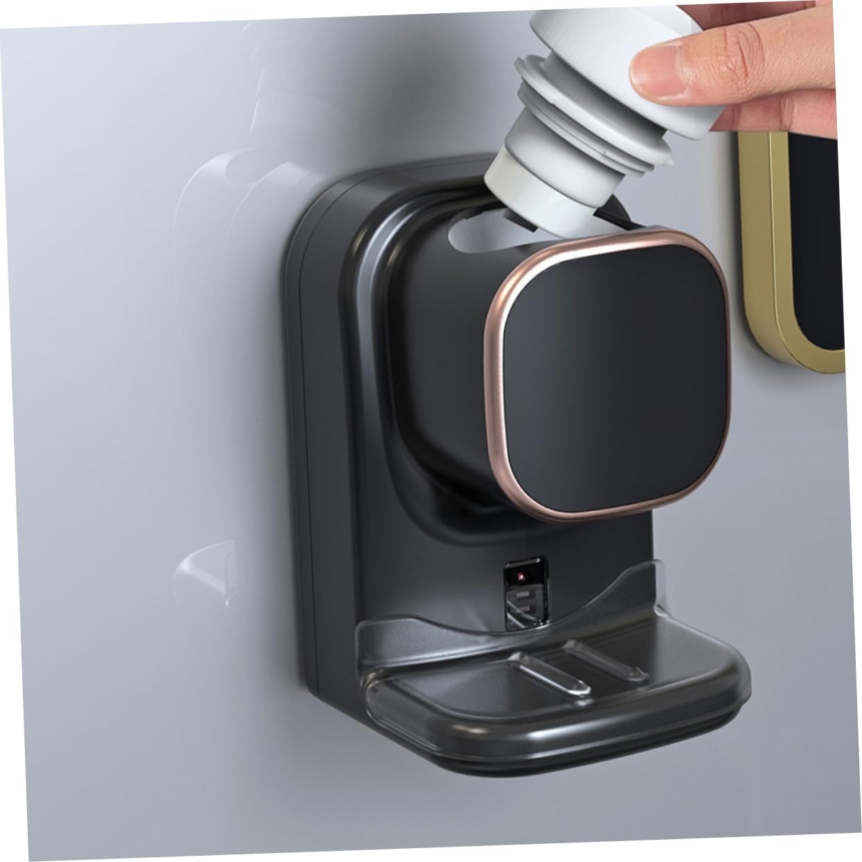 CALLARON Distributeur Automatique de Dentifrice Mural en Plastique Noir, Câble Usb, pour Salle de Bain, Limite le Gaspillage et Reste Solide