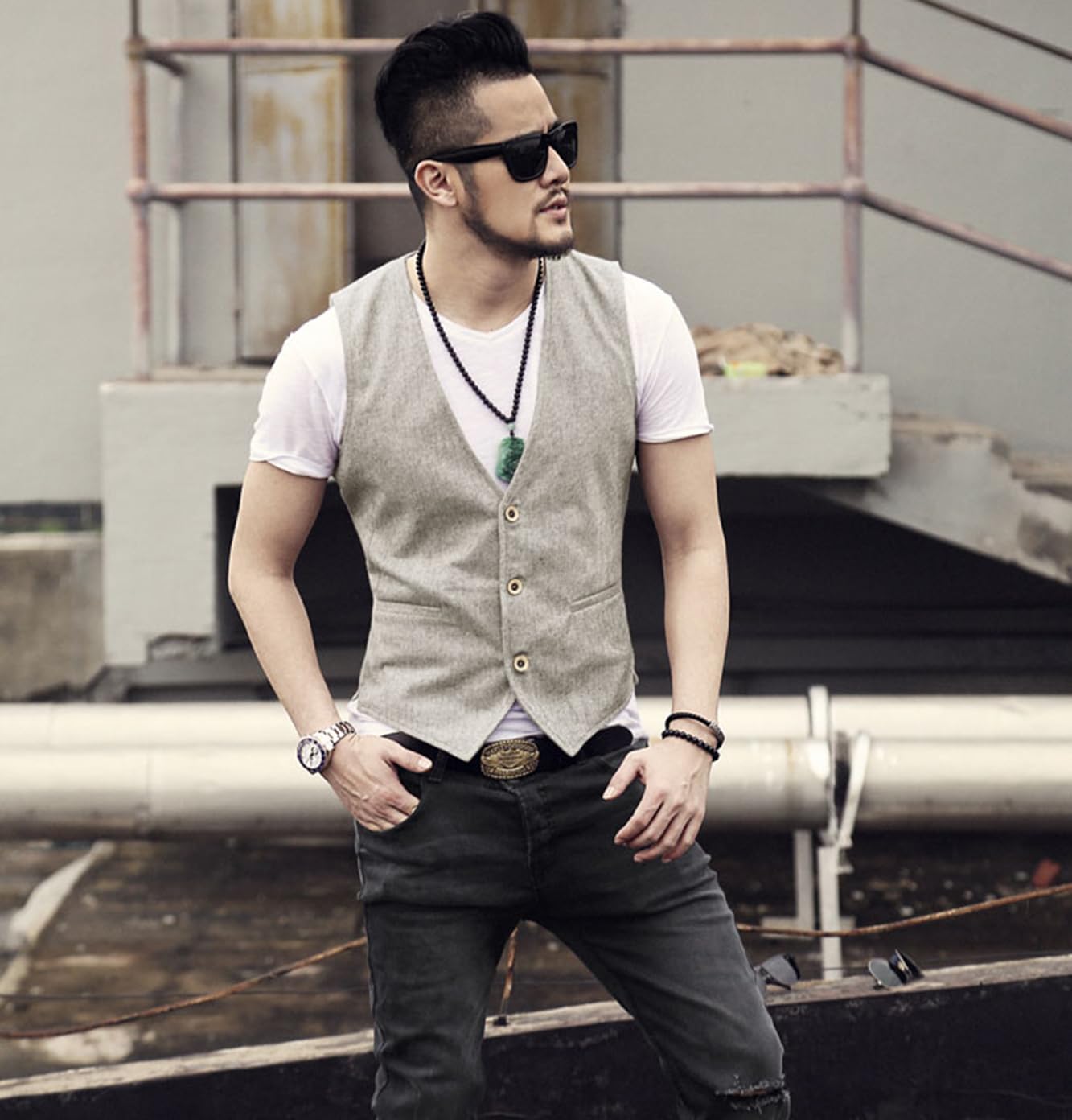 Gilet da uomo senza maniche in cotone e lino casual Gilet da spiaggia estivo slim fit tinta unita a 3 bottoni