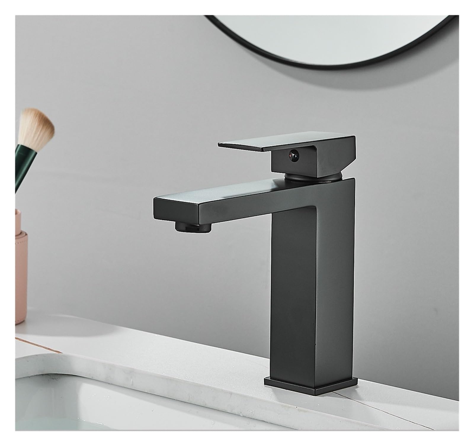 Robinet de lavabo noir en acier inoxydable style luxe pour salle de bain moderne
