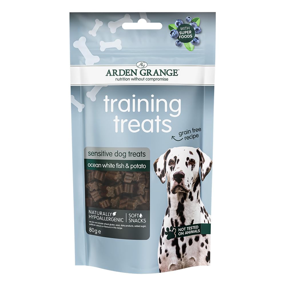 Arden Grange Grain Sensitive Training Treats White Fish & Potato 10 x 80 g - Soft Gentle Rewards with 30% Fresh Ocean White Fish, Antioxidants and Prebiotics - Low Fat, Hypoallergenic, Made in England