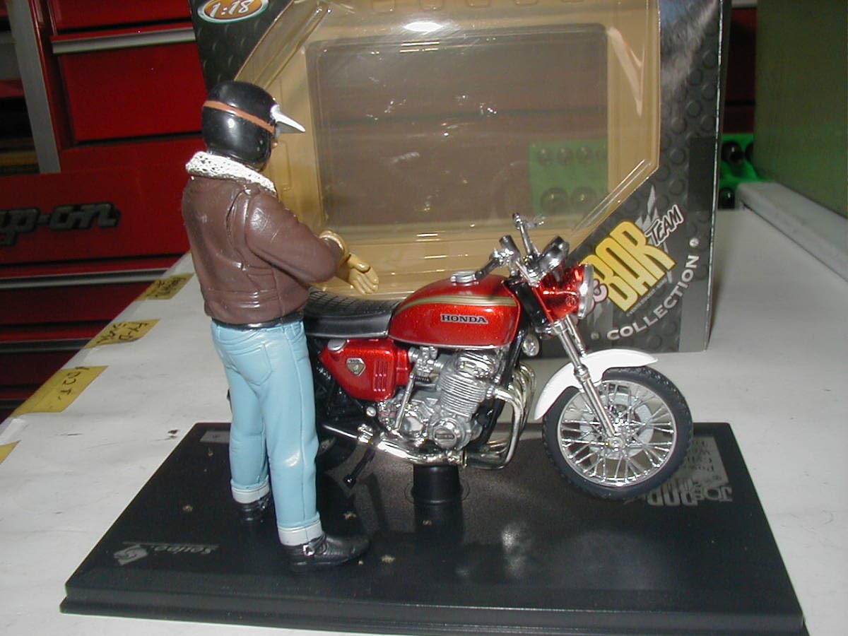Amazon.co.jp: JOE BAR TEAM SOLIDOソリド ホンダ CB750Four 1/18 