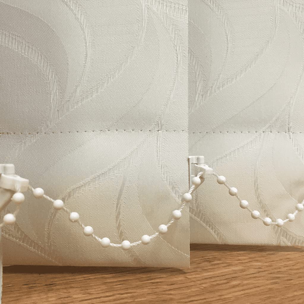 BLACKOUT Jacamar Cream Vertical Blind Slats 89mm (3.5") Includes WEIGHTS & CHAINS Any size 2400mm. Remember to send your sizes through after purchase! (15)