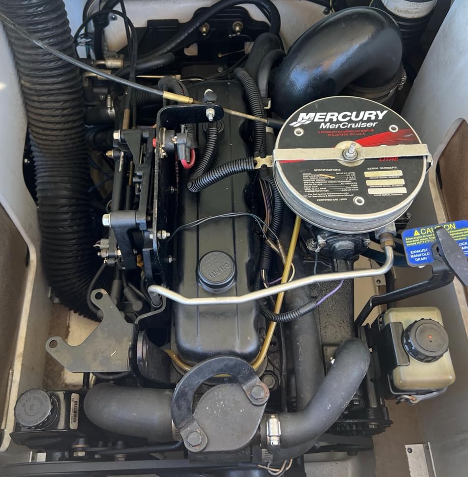 Mercruiser 3.0L / LX OEM Service Kit Alpha One Gen 2/Delco EST IGN: Fuel & Oil Filter Alpha Impeller Kit Distributor Cap/Rotor Spark Plugs & Wires Bayliner SeaRay Larson
