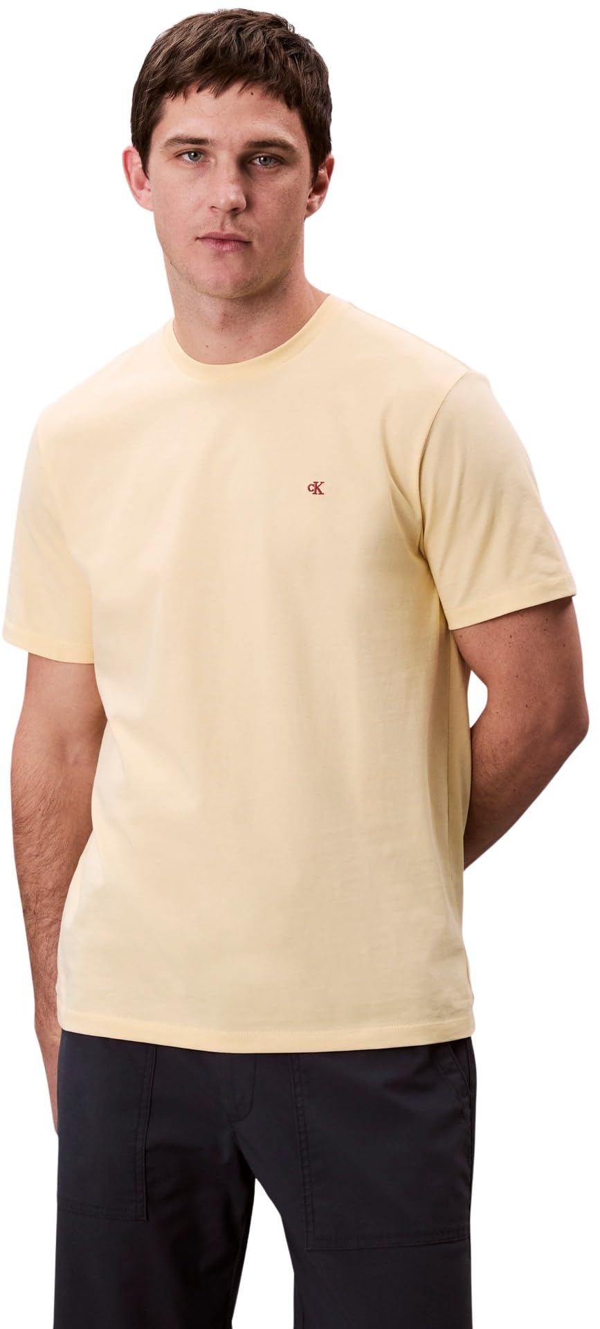 Mode von Calvin Klein & Tommy Hilfiger
