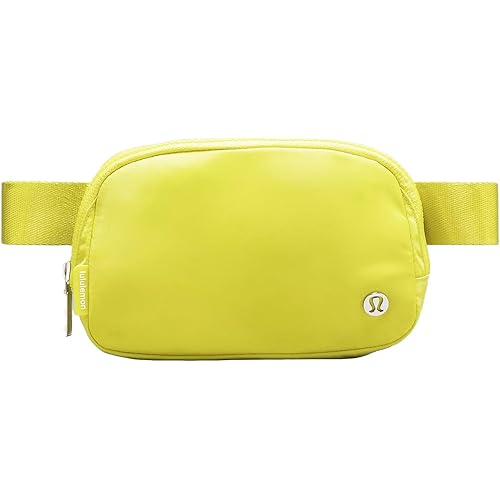 Lululemon Everywhere Belt Bag 1L (Honey Lemon)