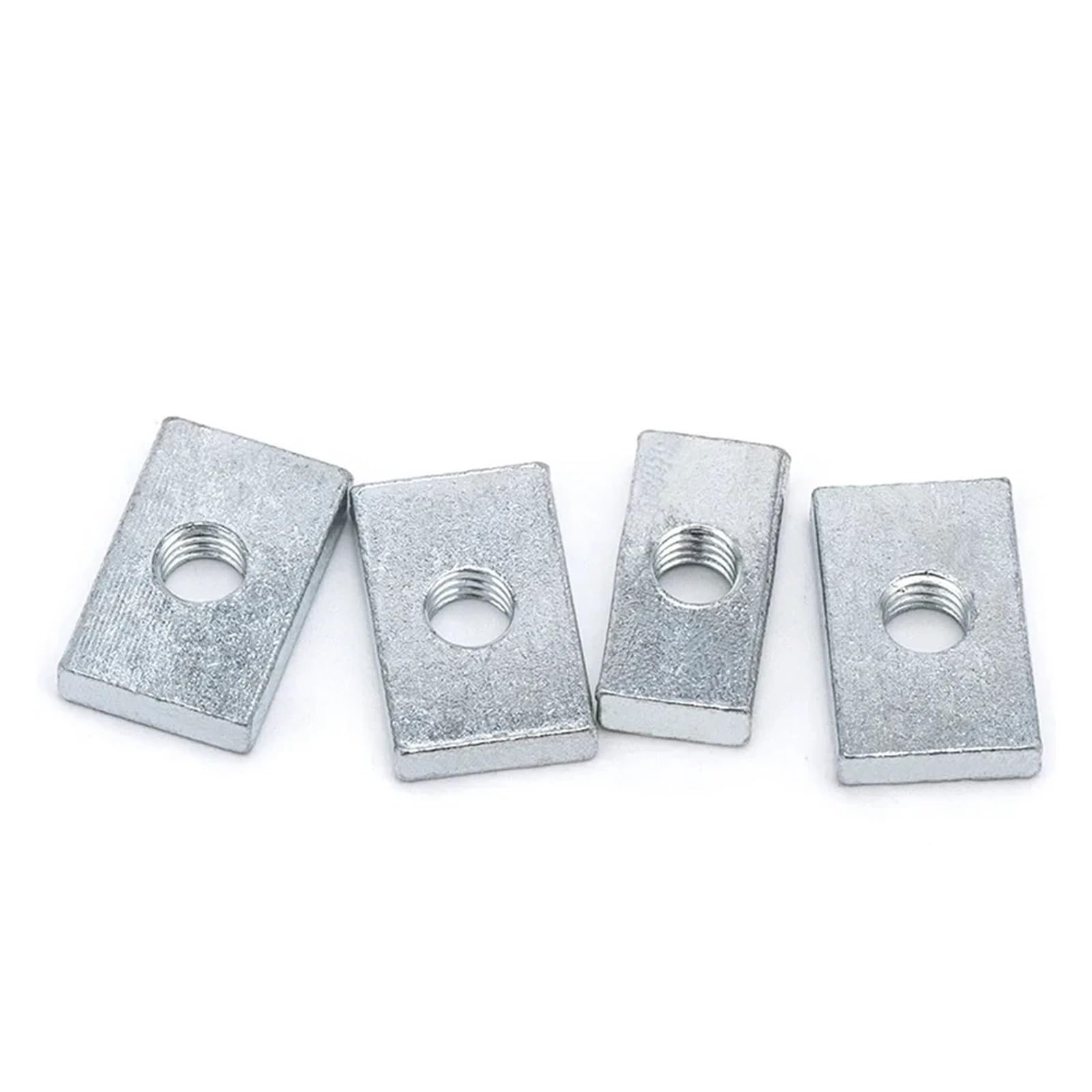 Tuercas rectangulares de acero al carbono galvanizadas