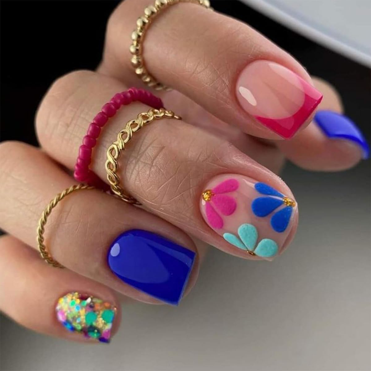 Flower Press on Nails Short Square Fake Nails with Designs Glitter False Nails Floral Glossy Full Cover Acrylic Nails Blue Glue on Nails Spring