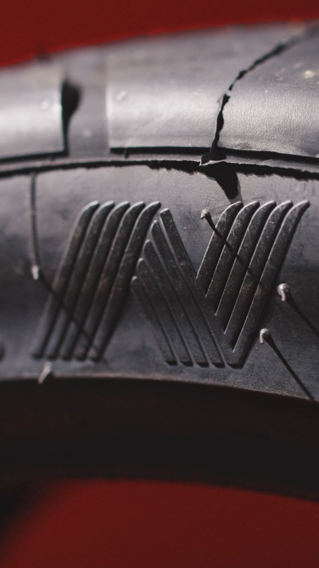 Amazon.co.jp: NANKANG AR-1 245/40R17 95W XL TREAD 80 サマータイヤ