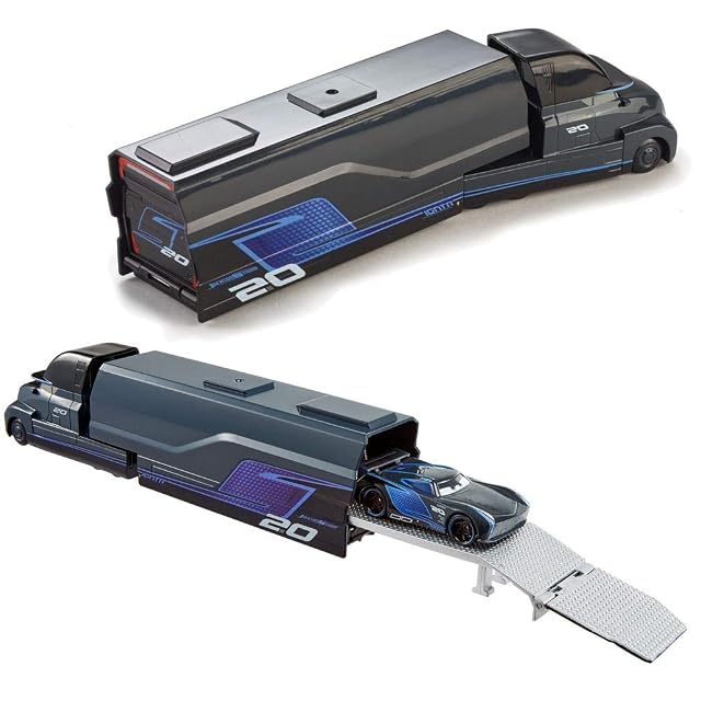 Foto 3 de 4 de Disney Pixar Cars World of Cars Exclusive Jackson Storm Hauler 1:55 Scale