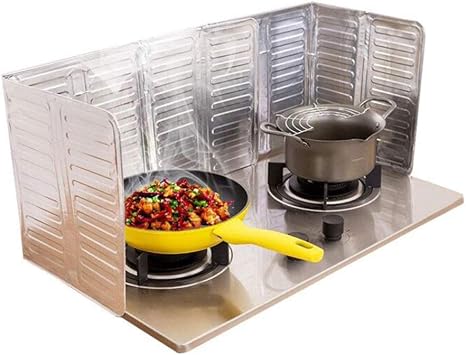 2Pcs Disposable Oil Splash Guard Aluminum Foil Gas Stove Oil Splatter Screen Board Cooking Frying Oil-Proof Splash Kitchen Tool Suitable for kitchen and dining roomSilver