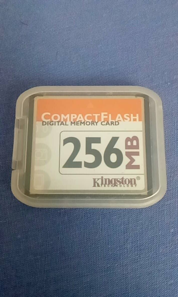 Kingston Technology CF/256 256MB Compactflash Card (Retail Package)