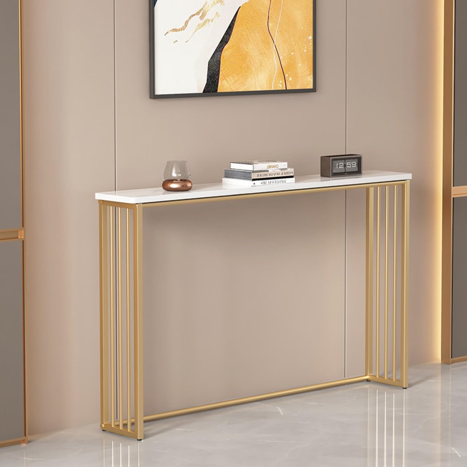 Mesa auxiliar de pasillo de piedra sinterizada blanca y metal dorado