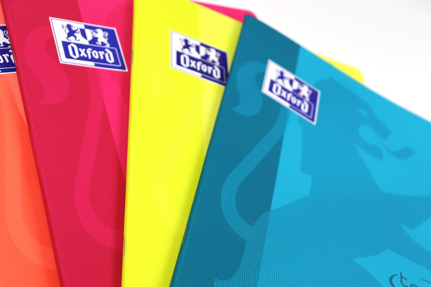 Oxford Touch Notizbuch 10er Pack 4 Farben A4 kariert 10mm 72 Seiten 90g Flexibler Kartondeckel