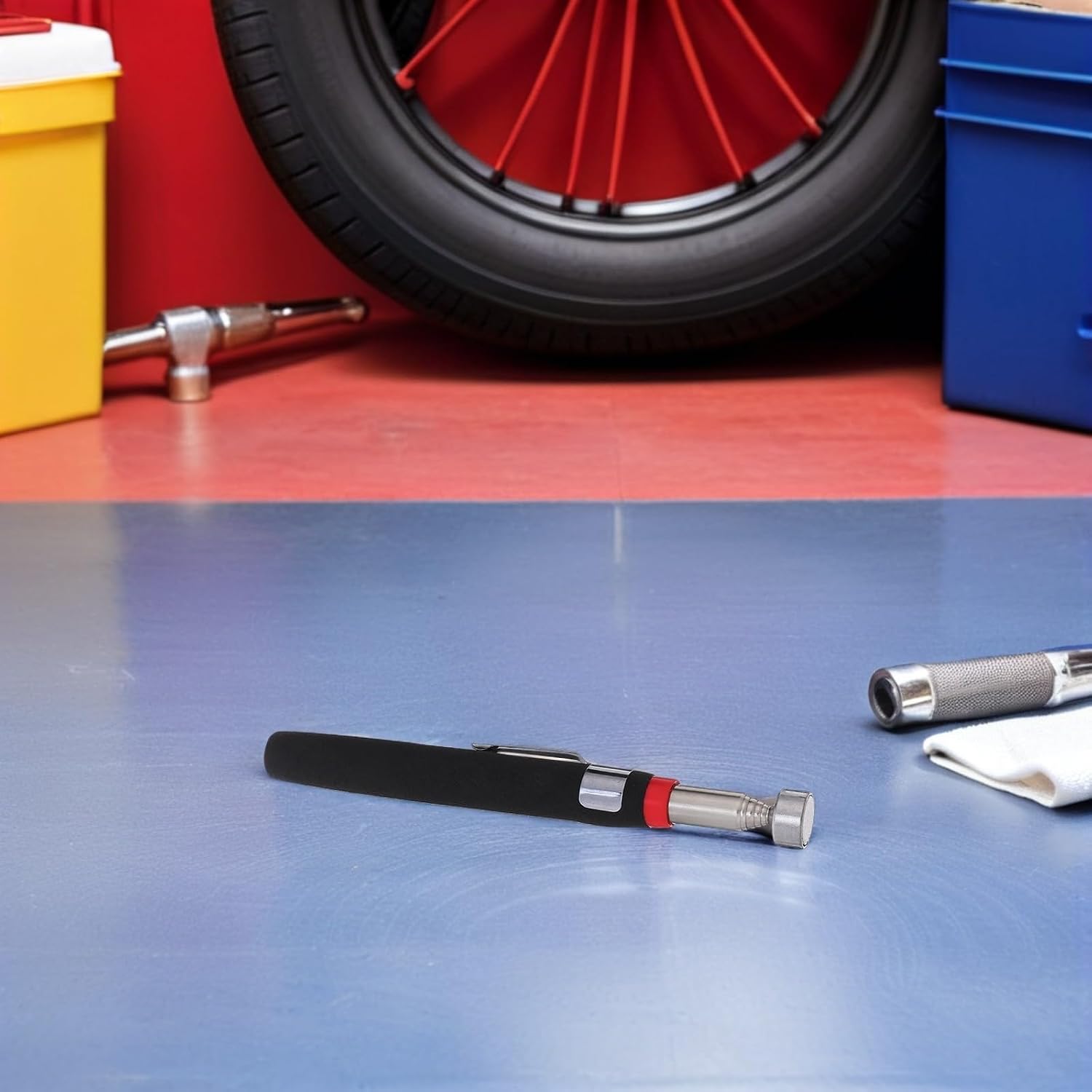 Pickup Telescoping LED Car Flashlight for Tool with Garage Use | Black Metal Build, Extendable Wand Design, Precise Item Retrieval for Mechanics and Everyday Users, Outdoor Inspections