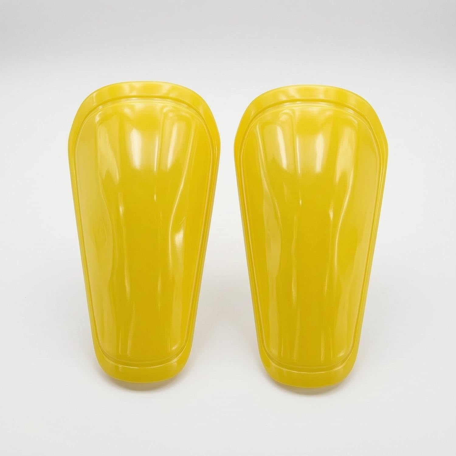 Slim-Fit Soccer Shin Guards Hard Shell Slip-in Shin Guards Lightweight Leg Protectors Cushioned for Athletes, Sports Practice, Yellow, S-picture-17