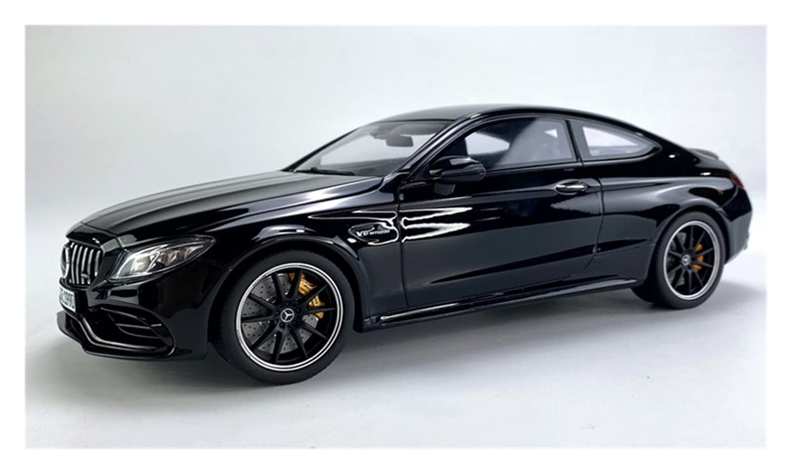Amazon | ミニカー スケールモデルカー オリジナルファクトリー1:18