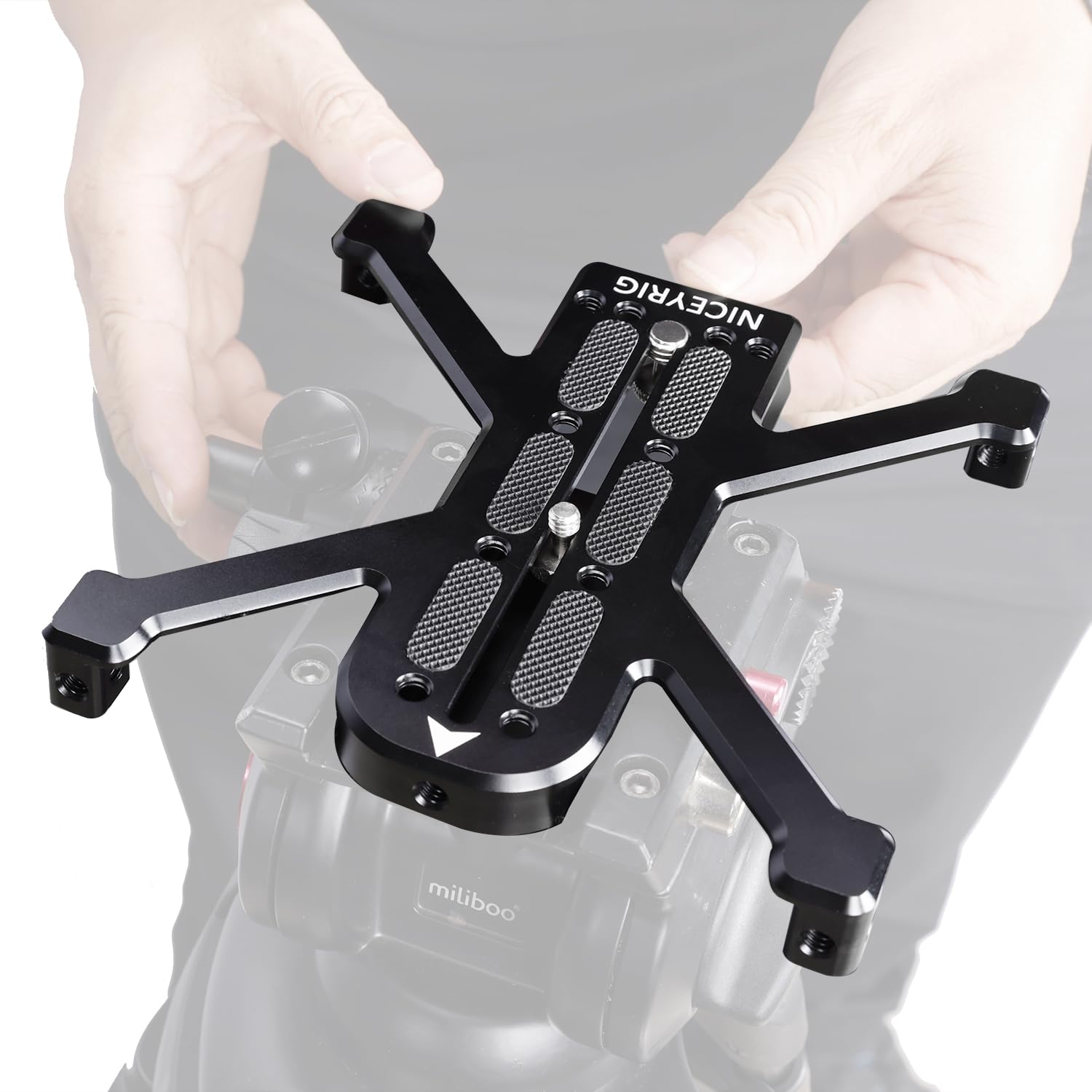 NICEYRIG Piastra a sgancio rapido per fotocamera, compatibile con treppiede universale per fotocamera DSLR con supporto stabile a quattro piedi, design anti-torsione e antiscivolo