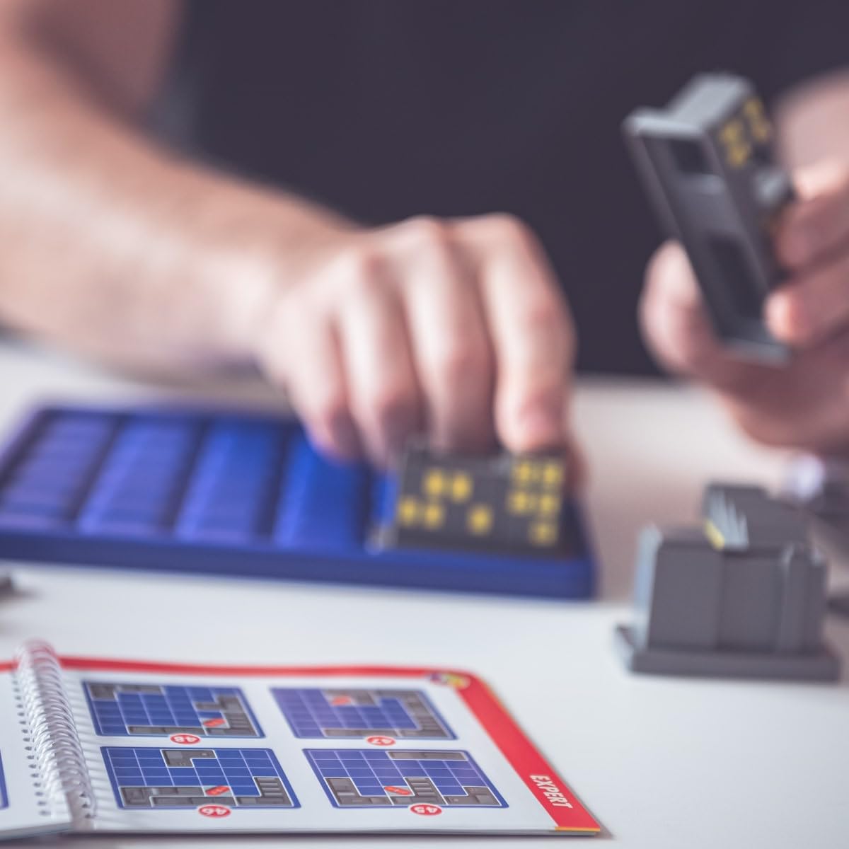 Smart Games gra logiczna dla dzieci od 7 lat blokada podróżna kieszonkowa