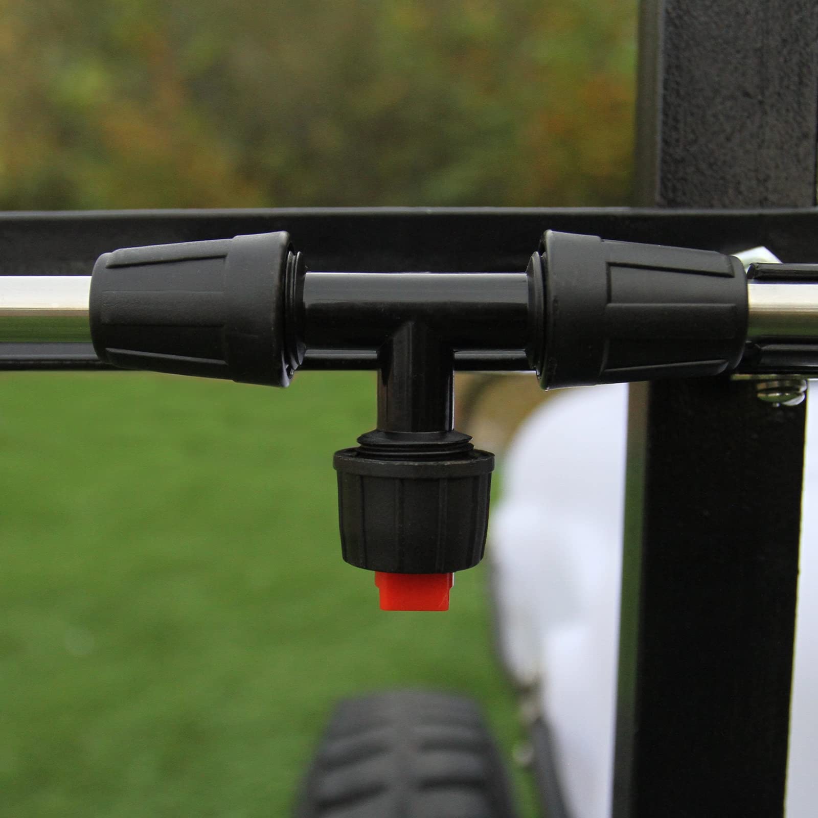 Pulverizador ATV Remolque 12V Tanque 100L Presión 9 Bar Granja Agrícola Tanque Jardín Esparcidor Pesticida Herbicida Fertilizante Abono Líquido Desinfectante Rociador Malas Hierbas + Fijaciones