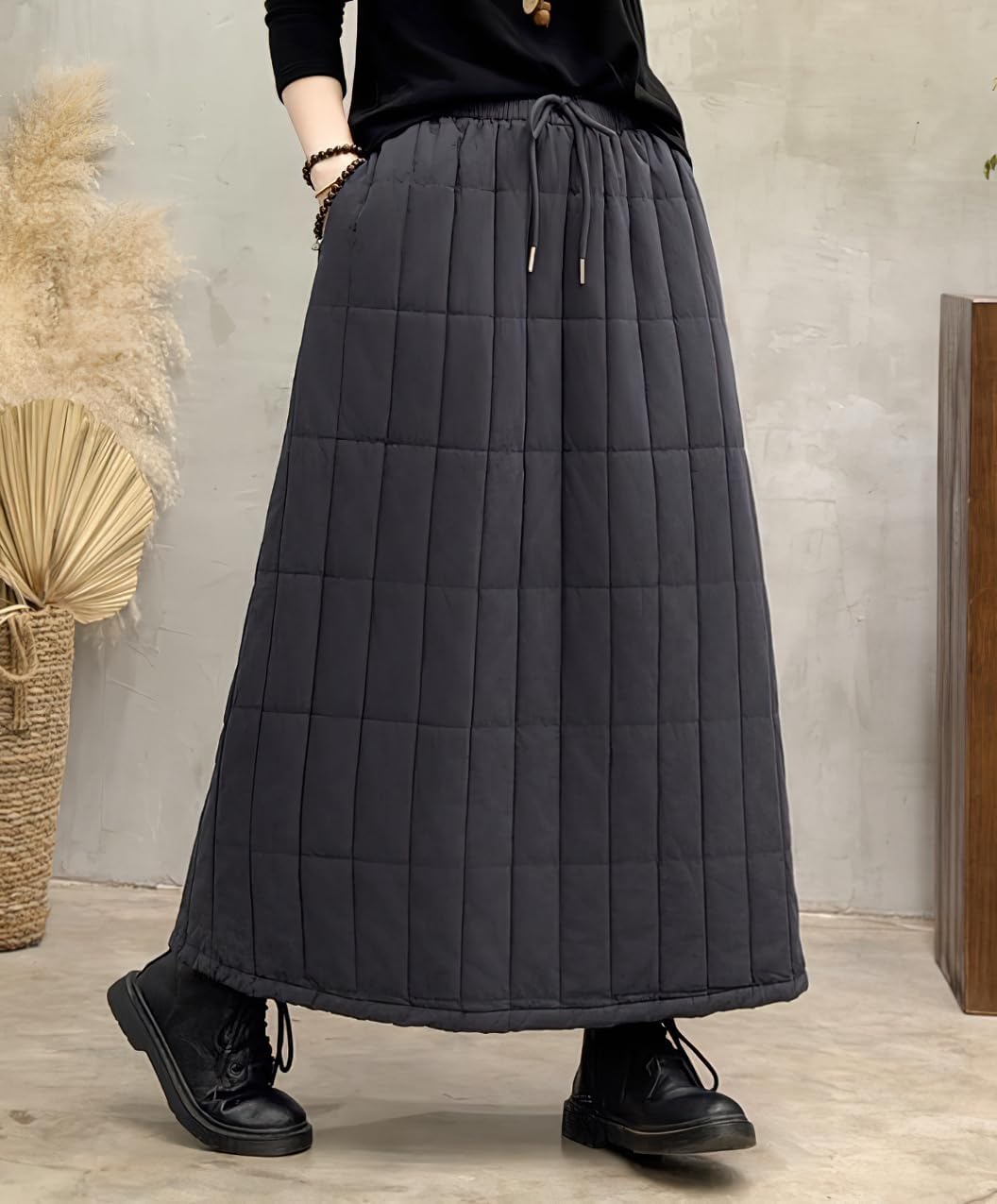 chouyatou Women's Winter Elastic Waist Padded Quilted Midi Long Puffer Insulated Skirt with Pockets