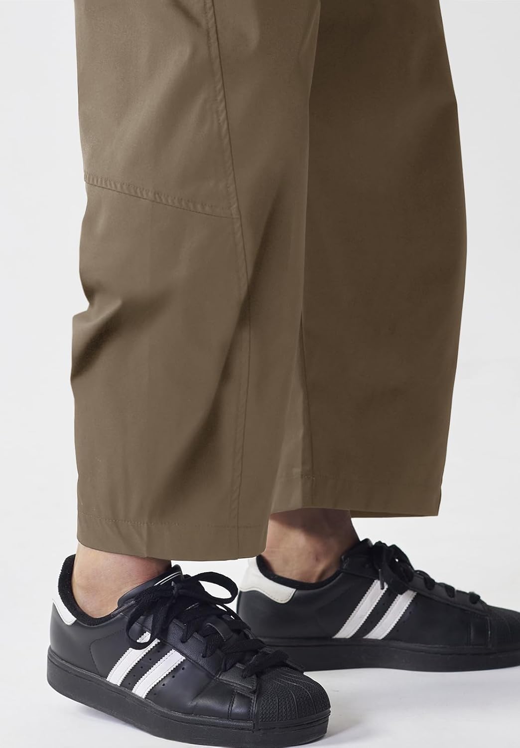 Womens Elastic Waist Ankle Pants Baggy Curved Tapered Leg Barrel Travel Pants with Pockets