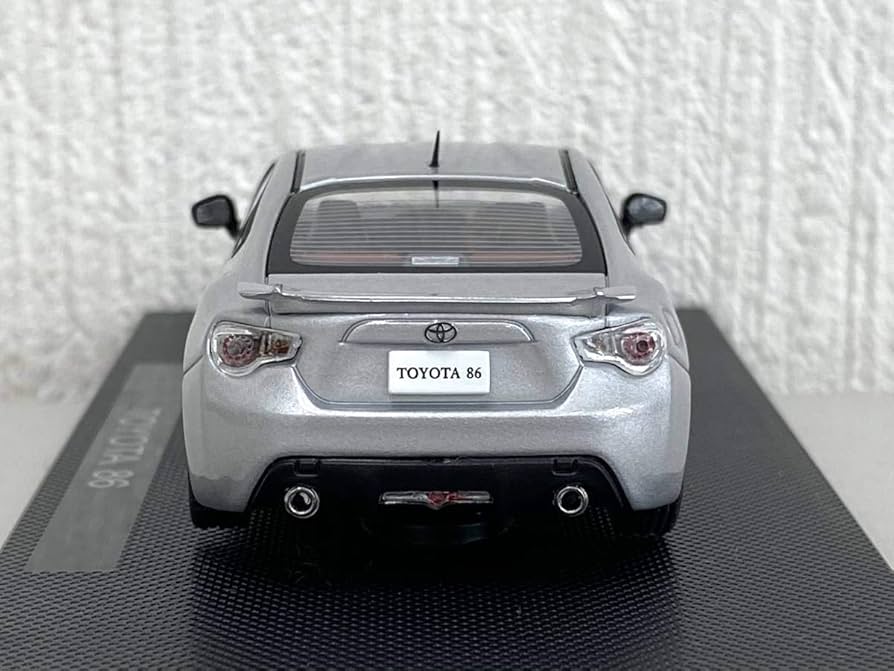 エブロ 1/43 TOYOTA 86 RC SILVER 完成品 トヨタ エブロ 1/43 86 RC シルバー : カーホビーショップ