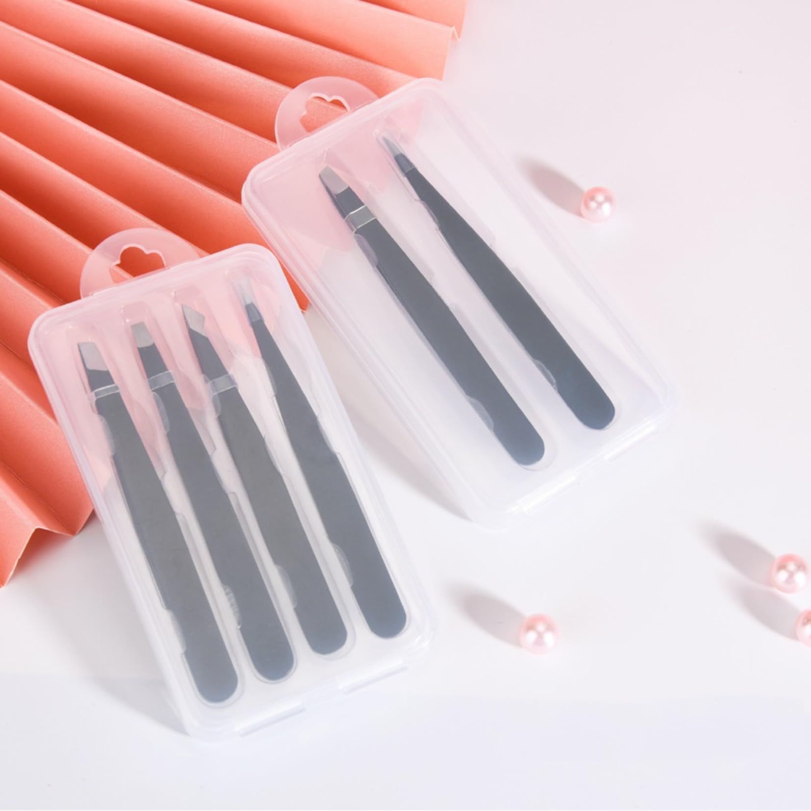 Pinzas de cejas para mujer: pinzas puntiagudas, pinzas inclinadas y pinzas astilladas. Pinzas de precisión para cabello facial de mujer. Juego de 4 pinzas para cejas. (pinzas negras)