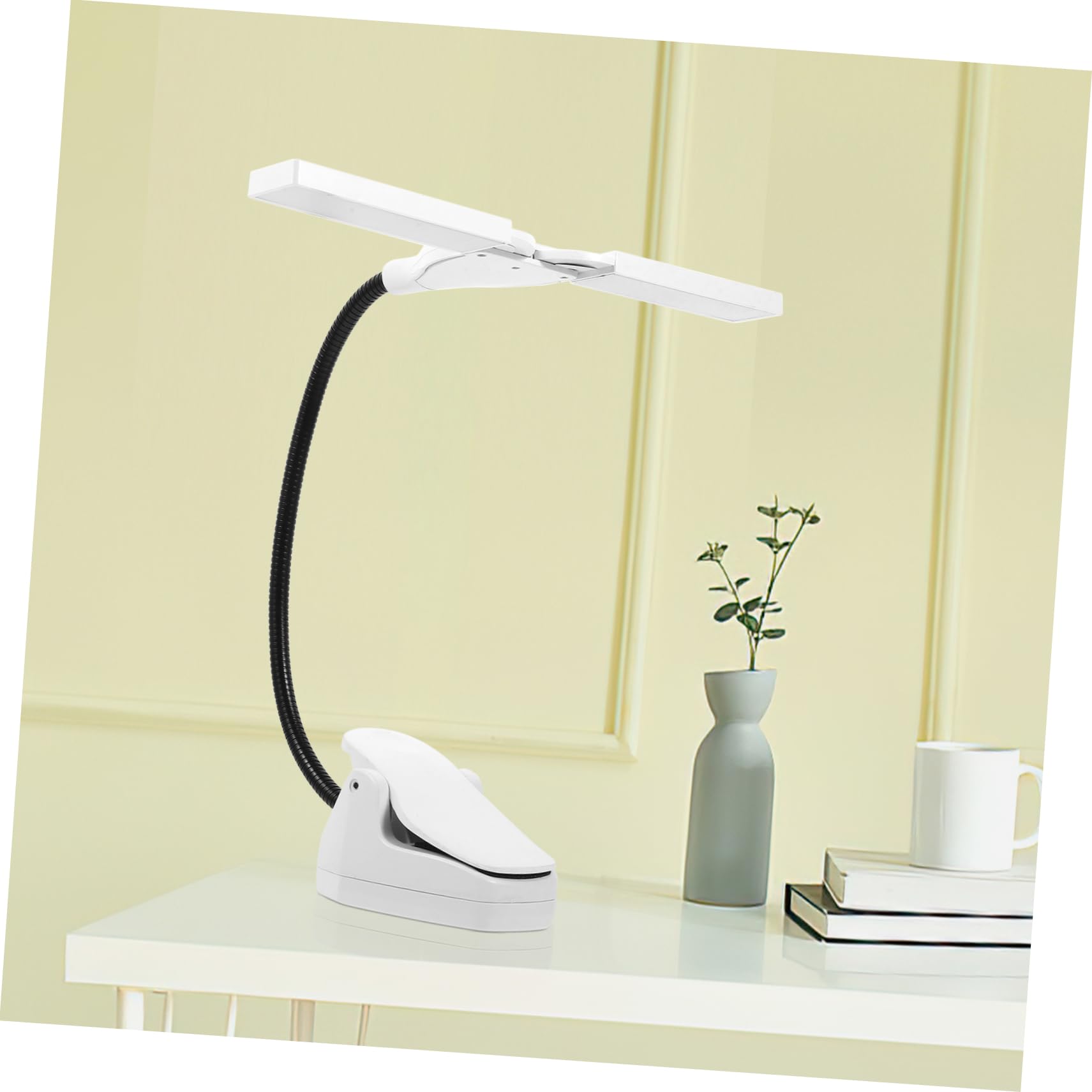 Abaodam Music Stand Light Piano Lamp Clip on Reading Lamp Book Light Flexible Arm Random Color