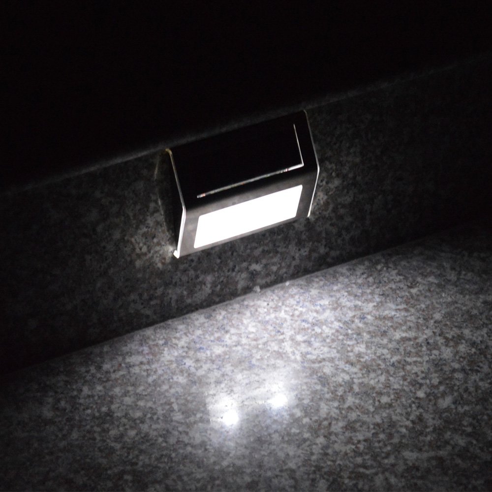 Lumière d'escalier sans fil à 2 LED solaire allumage extinction automatique pour éclairage escaliers chemins terrasses ensemble de 8 luminaires modernes