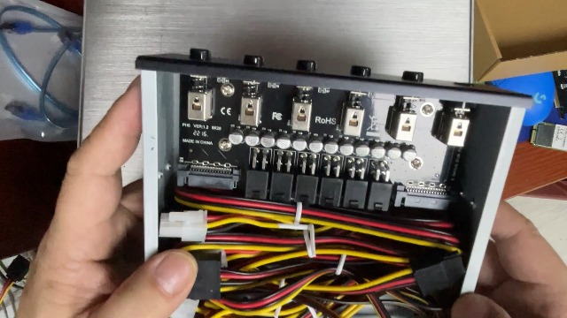 Amazon | cablecc 6 ハードディスク制御システム インテリジェント