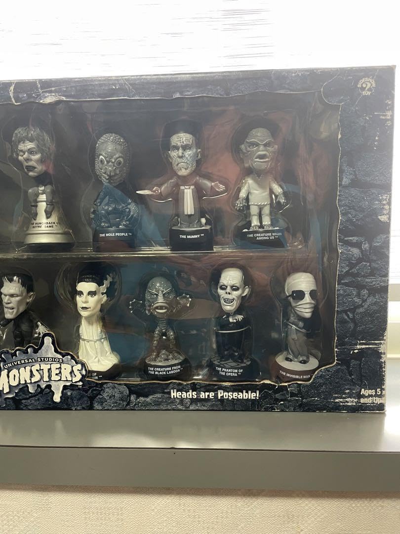 ユニバーサル・スタジオ・モンスターズ Amazon.co.jp: ユニバーサル スタジオ モンスターズ リトル ビック