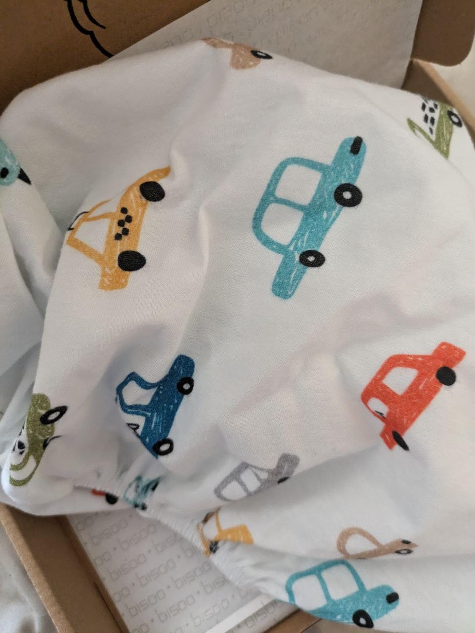 "La Sábana Mágica de Bisoo" Sábana Bajera Ajustable Top Impermeable 2en1