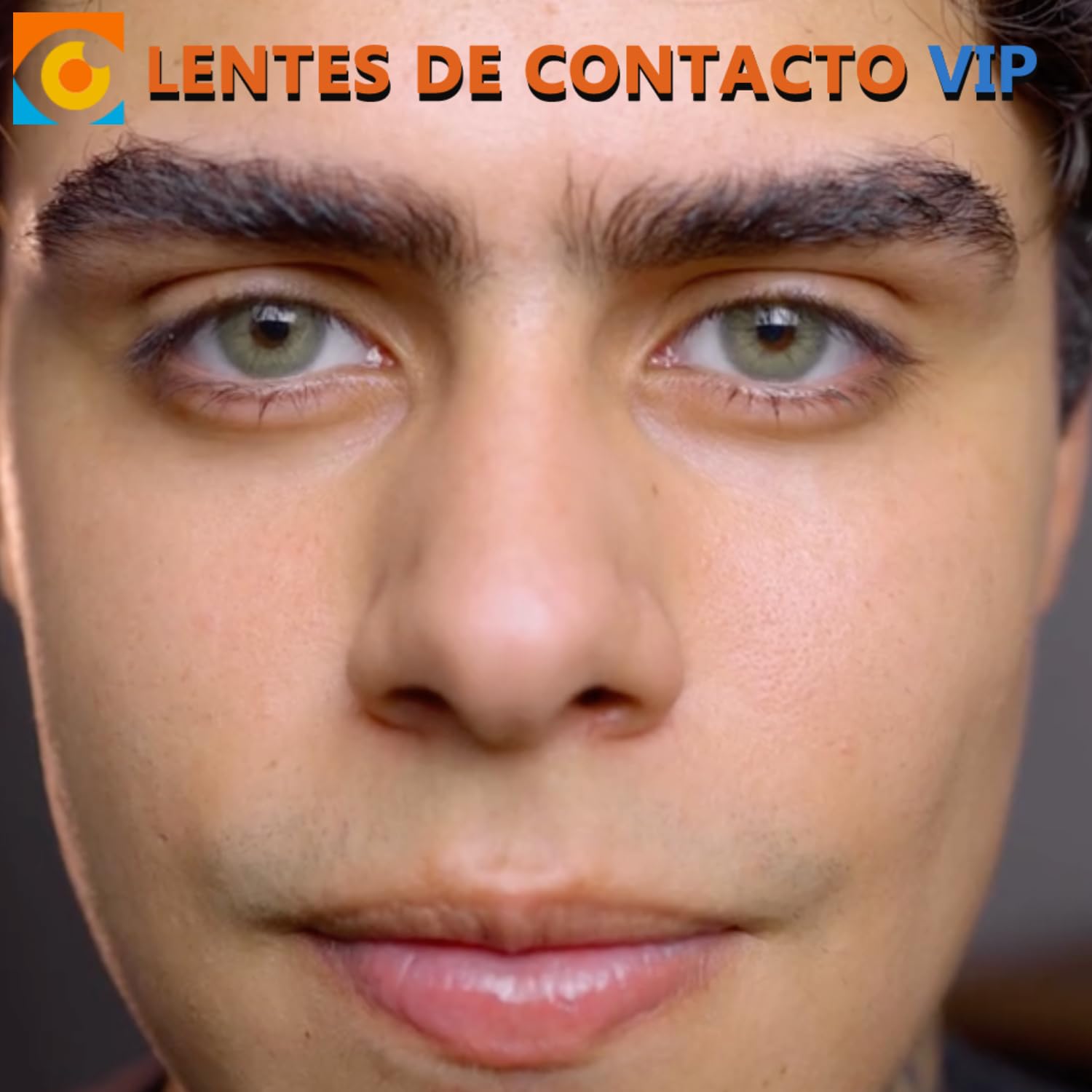 Funk VIP Lentillas de Color verde suave con diseño super natural 2 Lentes de contacto anuales + portalentes + pinza + aplicador