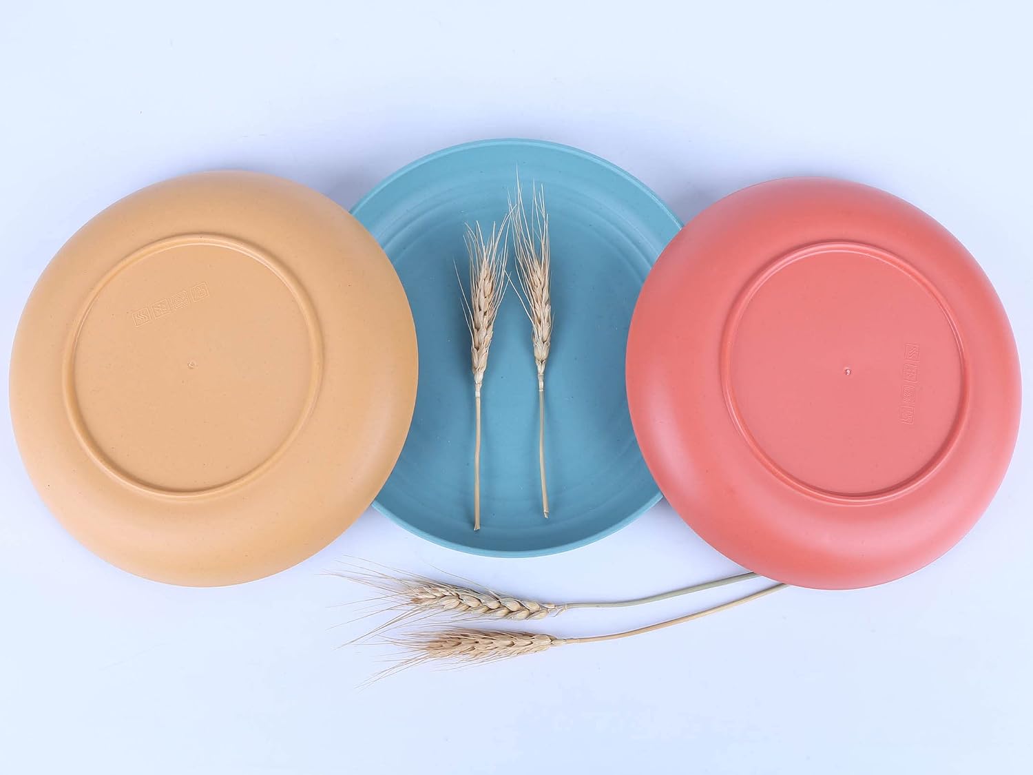LuckyZone 10 Inches Unbreakable Wheat Straw Plates - Reusable Plate Sets of 4 for Kitchen Dinner lunch Dishes - Dishwasher & Microwave Safe - Healthy, BPA Free & Eco-Friendly (4 Color)