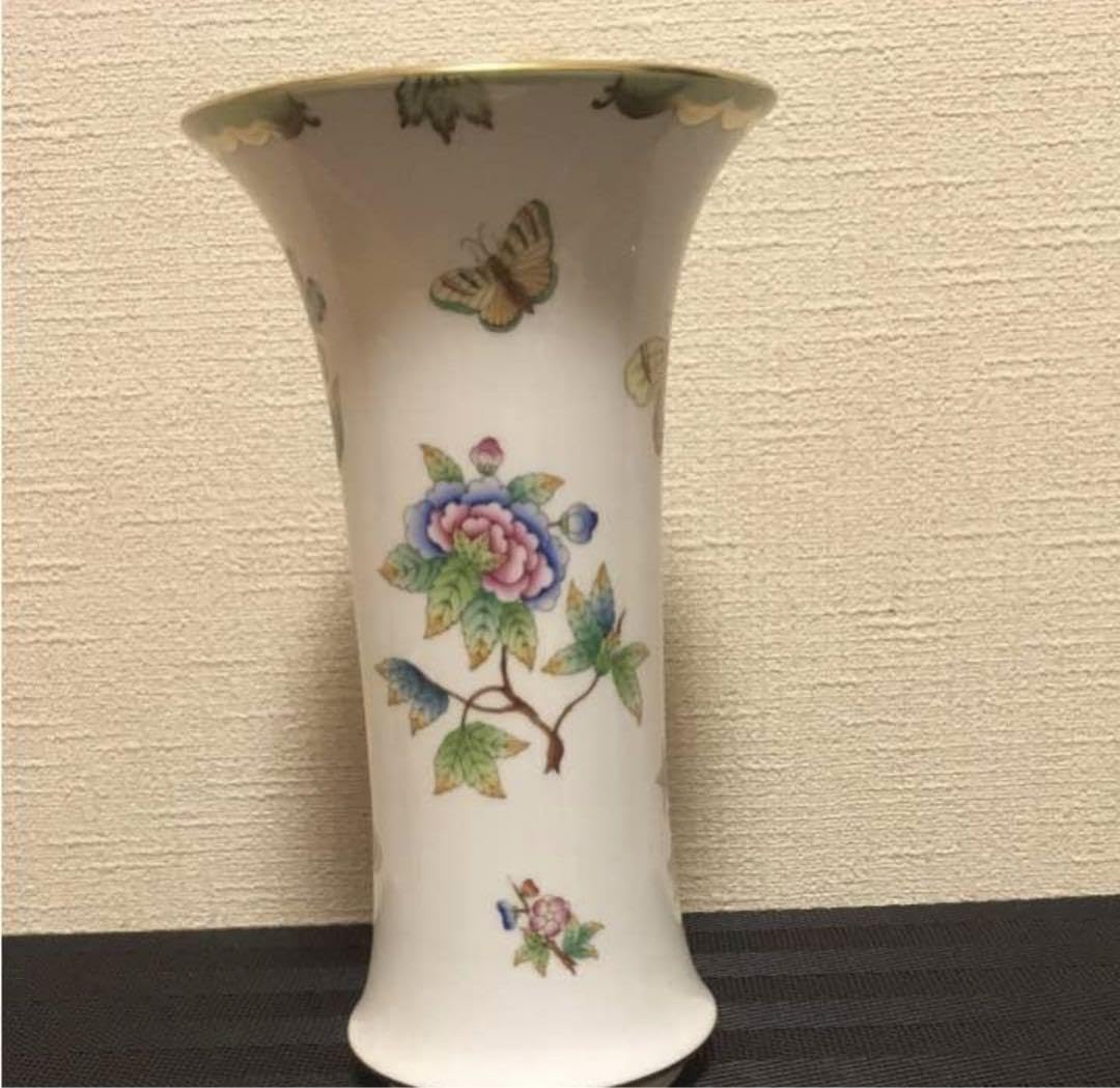 Amazon.co.jp: ヘレンド ヴィクトリアブーケ ウィーンの薔薇 ホビー