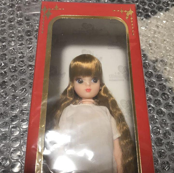 【新品】復刻版 初代 リカちゃん リカちゃんキャッスル 25周年記念 ドール Amazon | 復刻版 初代 リカちゃん リカちゃんキャッスル 25周年