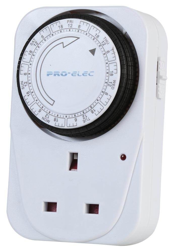 Pro Elec 7 Day Mechanical Plug-In Timer