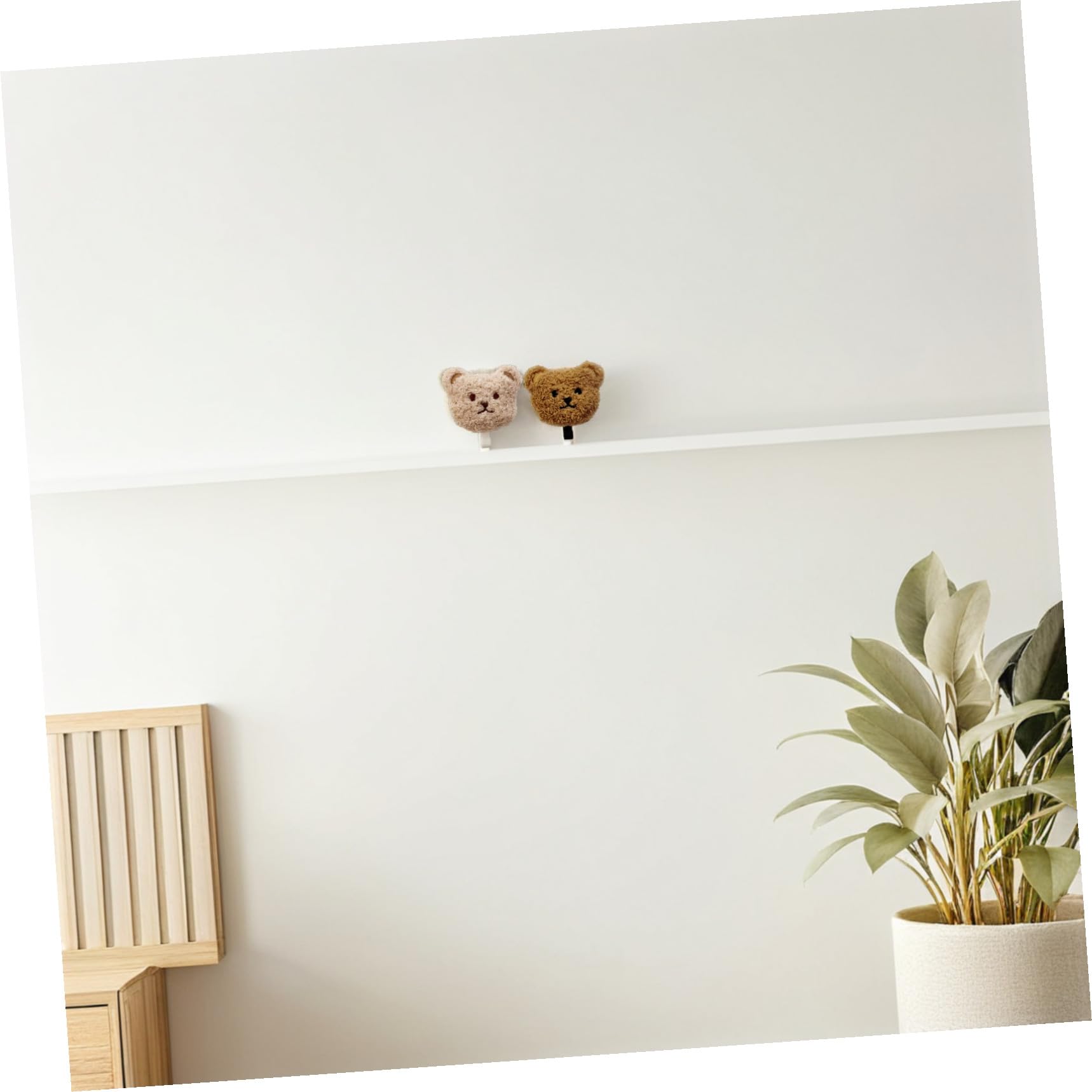 BESPORTBLE 2 pezzi Ganci da Parete Adesivi Orso Peluche per Camera e Bagno Appendichiavi e Asciugamani Soffici Senza Foratura Ganci Decorativi Resistenti per Soggiorno e Studio