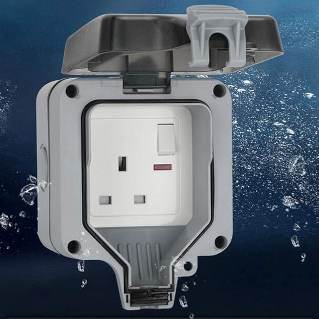PremierAdapter Weatherproof Outdoor Switched Power Socket IP66 13A with LED [IP01]