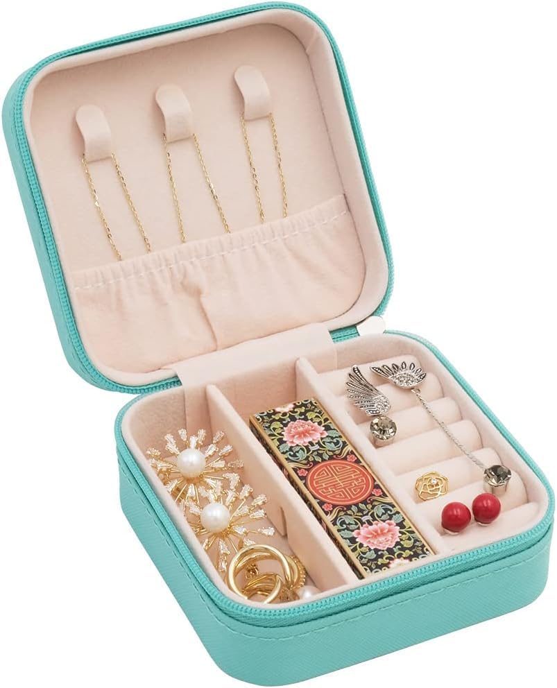 Image of Mini Jewelry Travel Case, Small Portable Jewellry Organizer Box Portable Display Storage Box for Rings Earrings Necklaces, Gifts for Girl, Women, Wedding, Birthday, Gifts (Green)