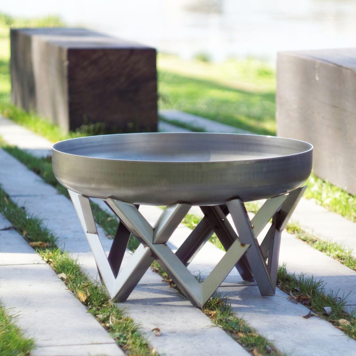 Xanie Design Feuerschale Focus L Feuerkorb Grillschale | Zeitloses Design
