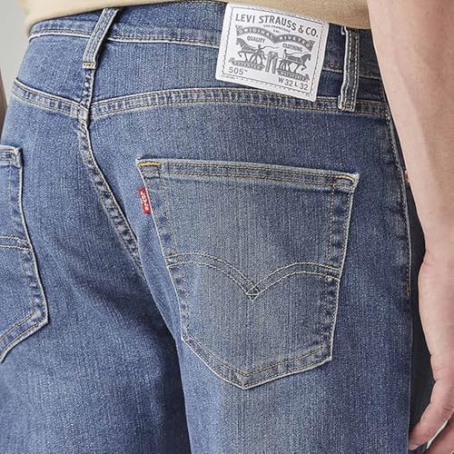 Image of Men's 505 Blue Straight fit mid Rise Jeans