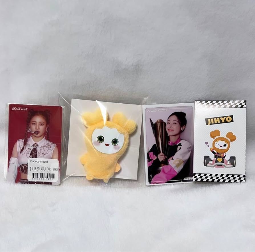 Amazon.co.jp: TWICE ジヒョ オンラインくじ オフラインくじ 景品