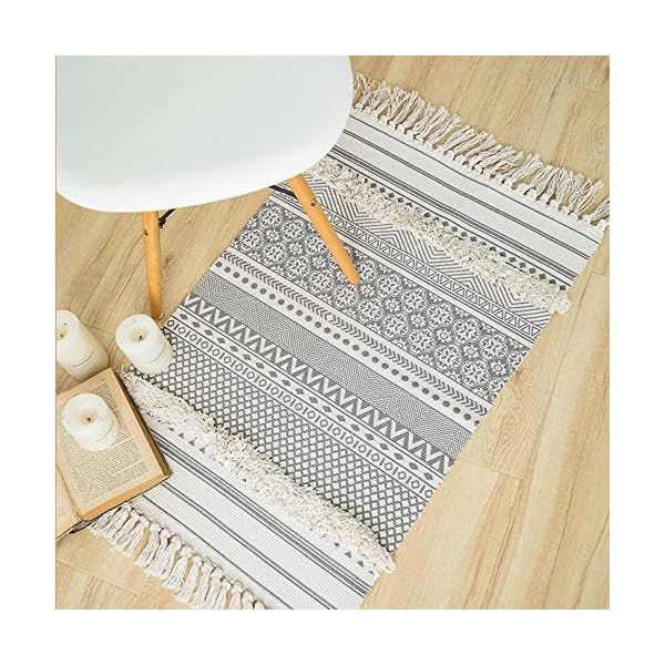 Seavish Accent Cotton Area Rug,2X3 Boho Bath Rug Aesthetic Hand Woven Farmhouse Throw Rug Shag Tufted Tassel Small Rug for Living Room Bedroom Bathroom Kitchen Dorm