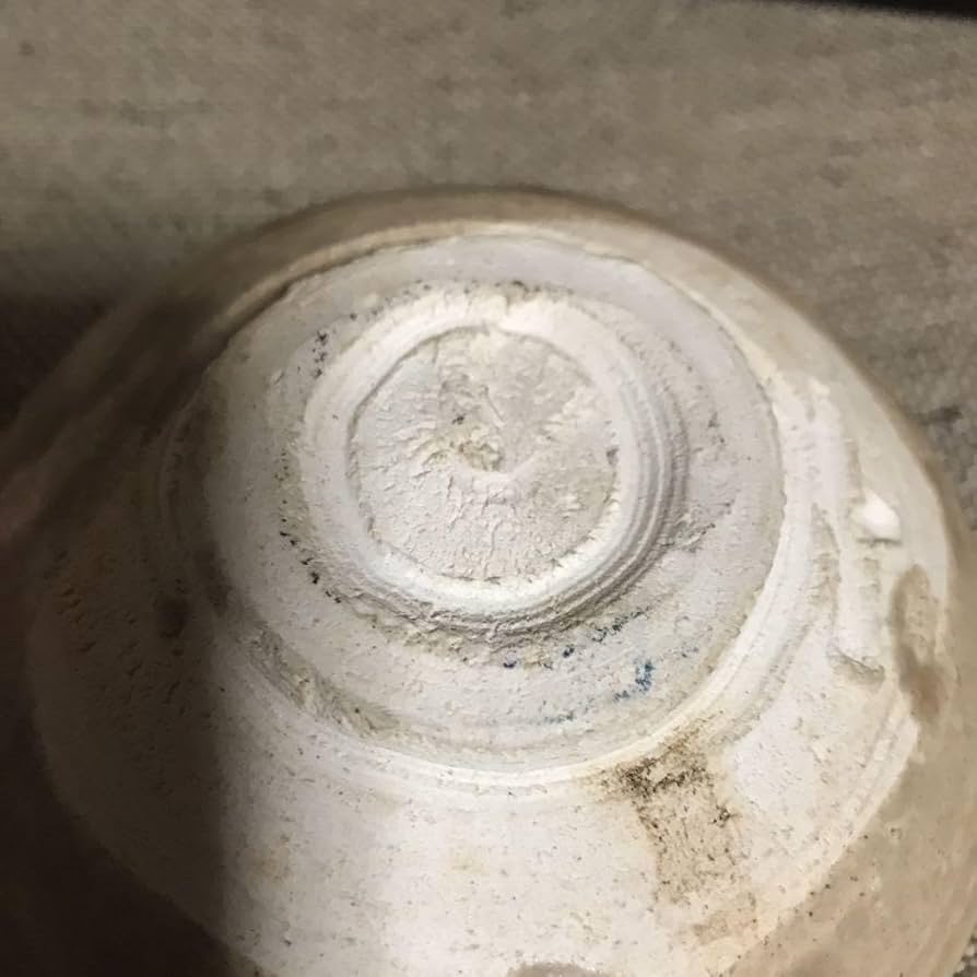 黄瀬戸　茶碗 燕窯　作者有り　木箱付き　茶道具 Amazon.co.jp: 黄瀬戸 茶碗 燕窯 作者有り 木箱付き 茶道具