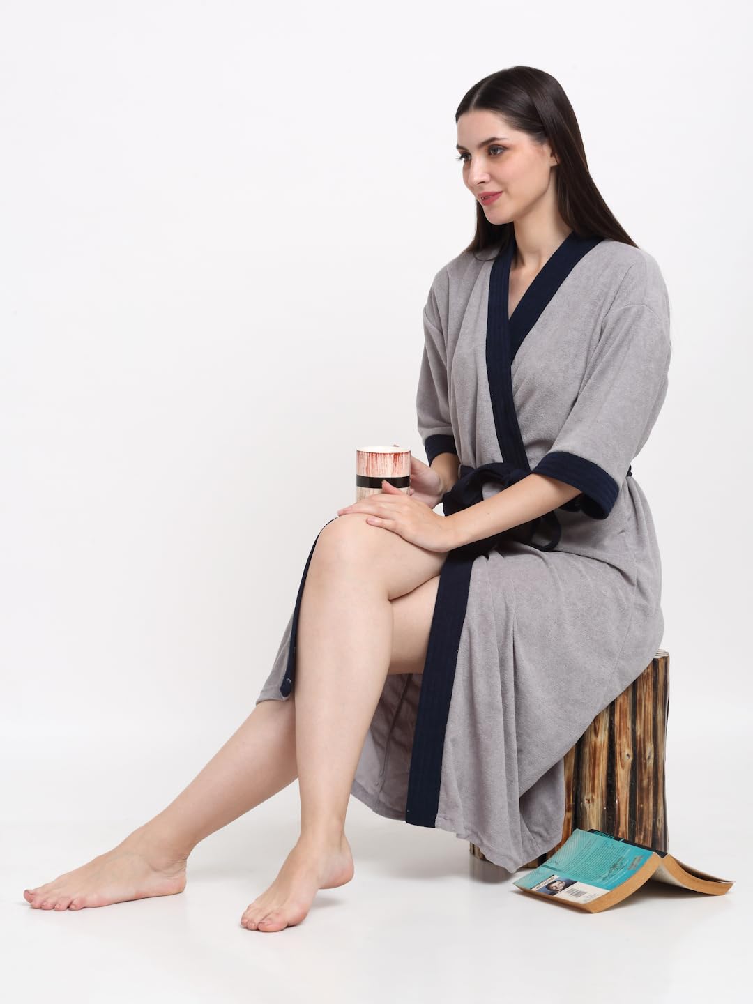 CREEVA Everyday Unisex Micro Terry Bathrobe Collection With kimono collar and 1 Pocket, 3/4 Sleeve Bath Robe Super Soft Light Weight - Grey & Navy - Image 4 thumbnail