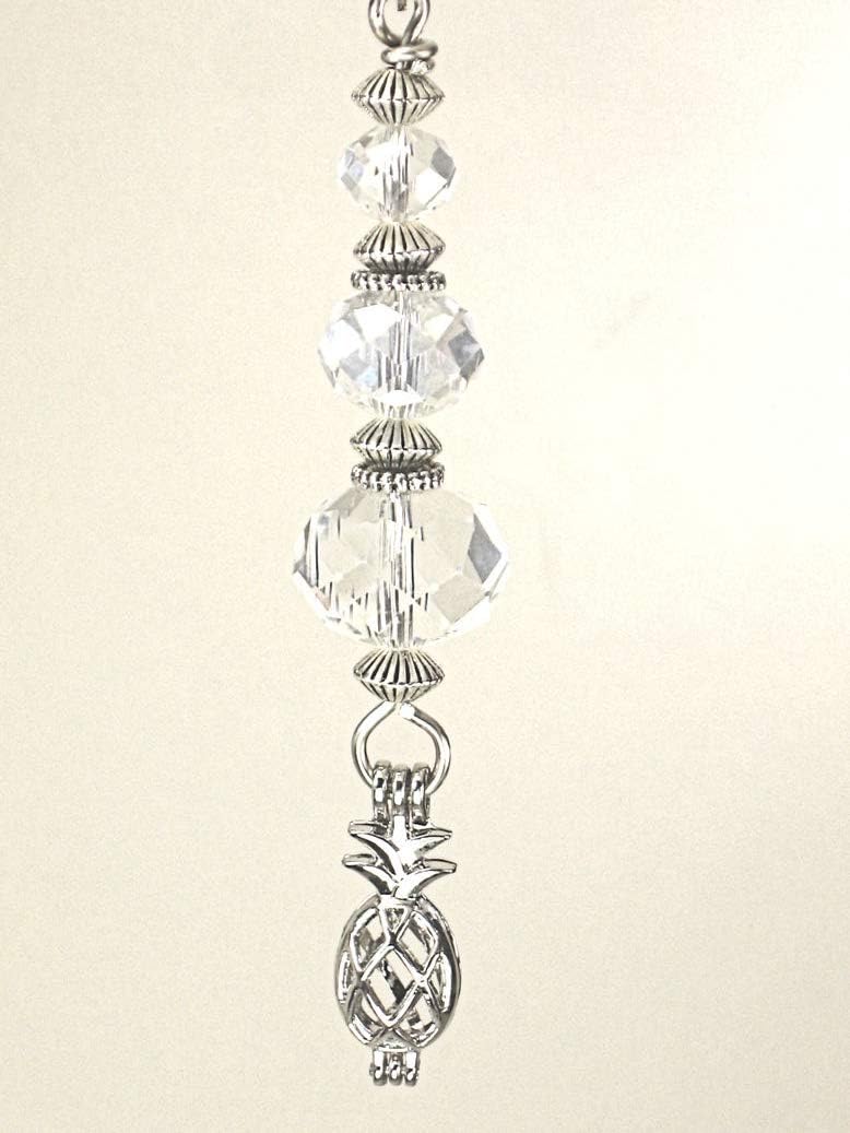 Plantation Pineapple Ceiling Fan Pull/Light Pull Chain in Silver and Clear Glass