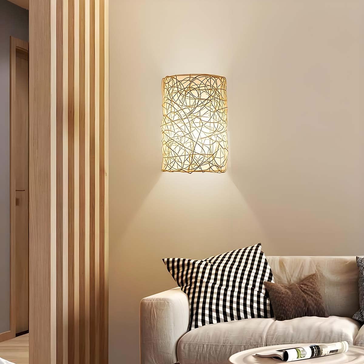 AoLa Boho Wandleuchte Vintage, Innen Rattan Wandlampe Handgewebter E27 Dekoration Wandbeleuchtung aus Naturmaterial Up Down Beleuchtung Retro Lampe mit Weißer Schirm für Wohnzimmer Heim,A