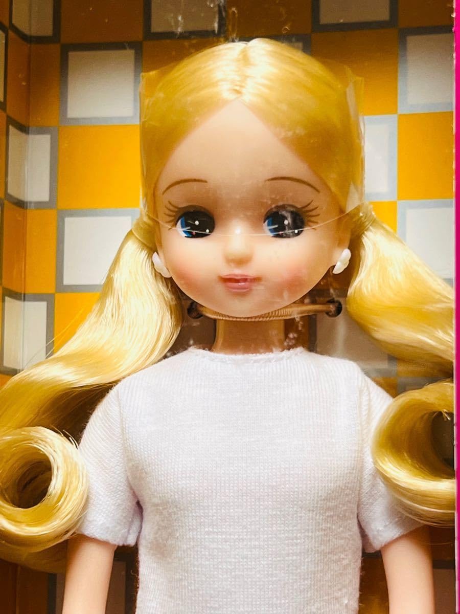 リカちゃん　2022年S月間ドールコレクション-5月 Amazon.co.jp: リカちゃんキャッスル 2022年S月間ドール
