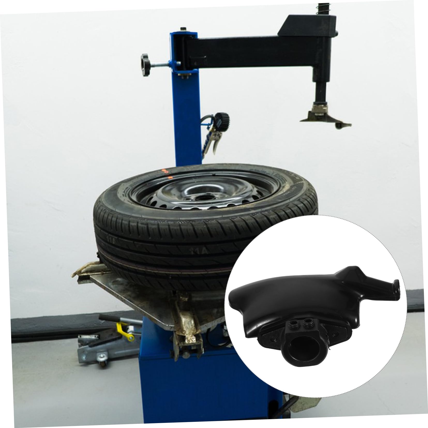 Mikinona Tire Changer Tool Vehicle Tire Demount Tool Optimal Angle Design for Fast and Efficient Use